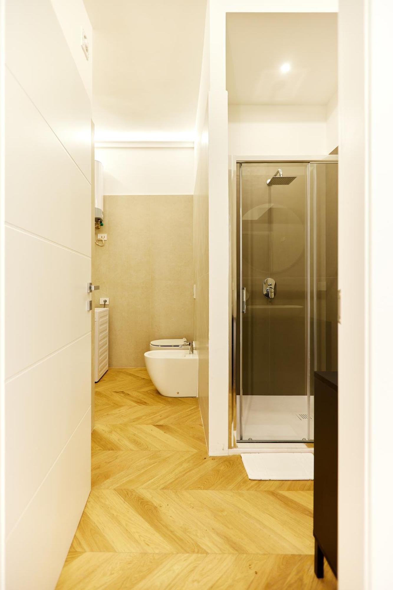 Duomo Imperial Suits - Modern And Comfortable Milan Luaran gambar